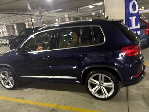 Used 2016 Volkswagen Tiguan R-Line AWD/4WD image 1