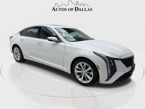 Used 2025 Cadillac CT5 Premium Luxury image 2