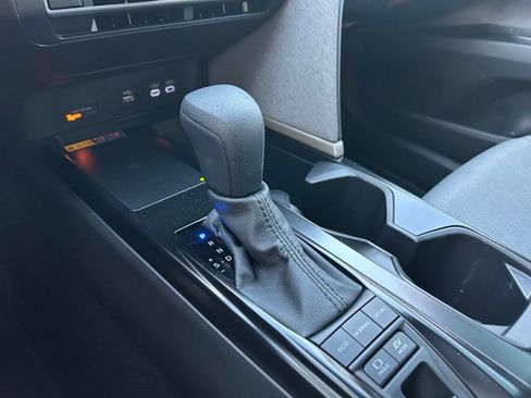 Used 2026 Toyota Camry LE w/ Convenience Package image 27