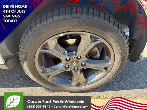 Used 2020 Dodge Journey Crossroad FWD image 11