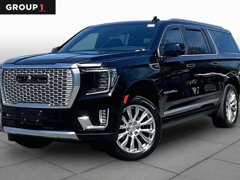 Used 2023 GMC Yukon XL Denali AWD/4WD image 1