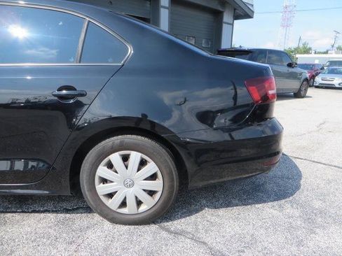 Used 2016 Volkswagen Jetta S FWD image 37