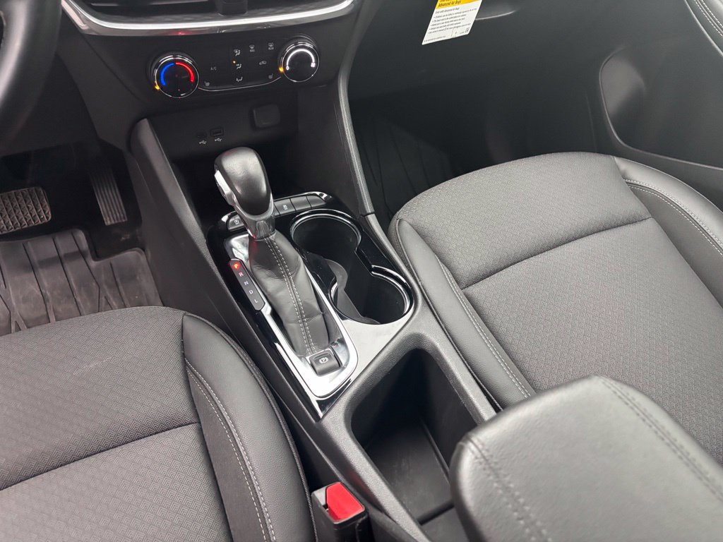 Used 2024 Buick Encore GX Preferred w/ Comfort Package FWD image 26