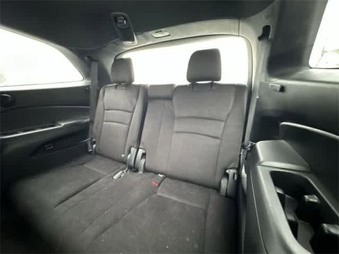 Used 2022 Honda Pilot Sport image 17