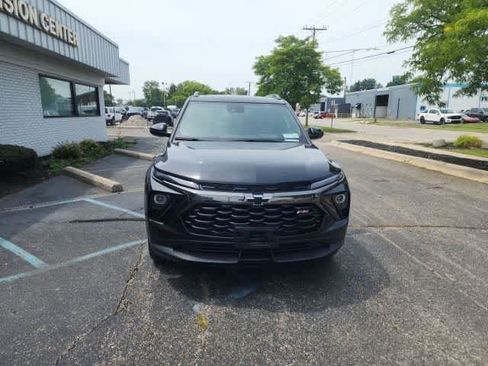 Used 2024 Chevrolet TrailBlazer RS w/ Convenience Package AWD/4WD image 5