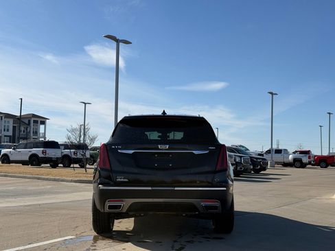 Used 2025 Cadillac XT5 Premium Luxury image 6