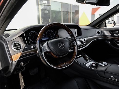 Used 2015 Mercedes-Benz S 550 Sedan image 4
