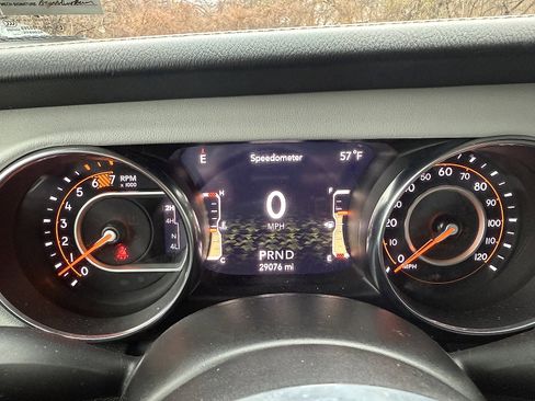 Certified 2022 Jeep Wrangler Unlimited Sahara image 24