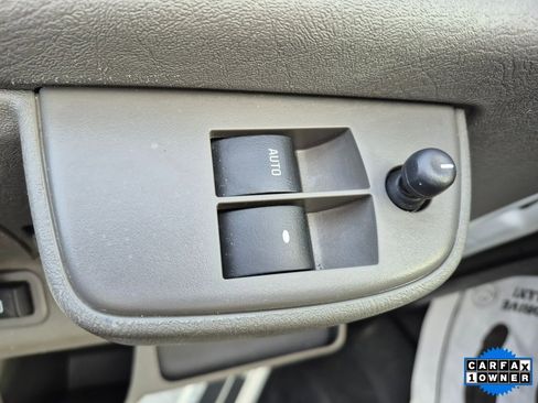 Used 2024 Chevrolet Express 2500 w/ Driver Convenience Package image 14