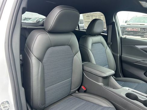 New 2026 Buick Envista Preferred FWD image 33