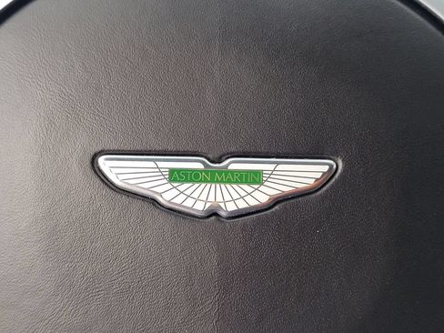 Used 2023 Aston Martin V8 Vantage Coupe RWD image 24