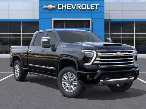 New 2026 Chevrolet Silverado 2500 High Country w/ Technology Package AWD/4WD image 7