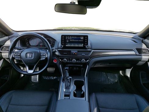 Used 2022 Honda Accord Sport image 9