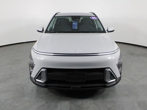 Used 2024 Hyundai Kona SEL image 14