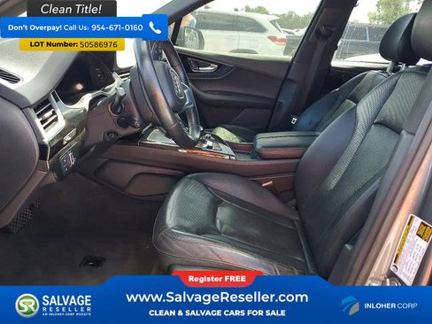 Used 2017 Audi Q7 3.0T Premium Plus w/ Premium Plus Package AWD/4WD image 9