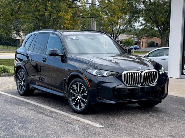 Used 2024 BMW X5 xDrive50e w/ M Sport Package AWD/4WD image 1