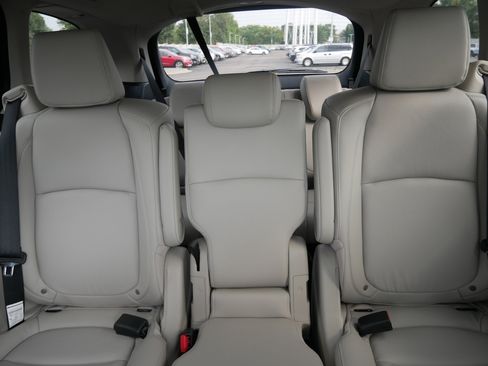 New 2026 Honda Odyssey EX-L image 13