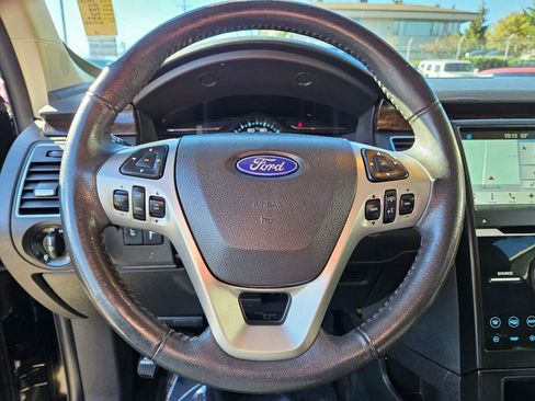 Used 2018 Ford Flex Limited image 2