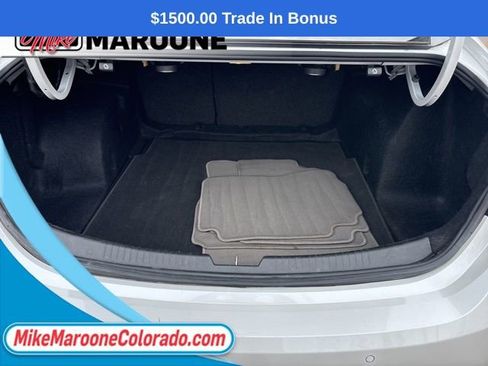 Used 2017 Chevrolet Malibu Premier w/ Premier Sun and Wheel Package image 7