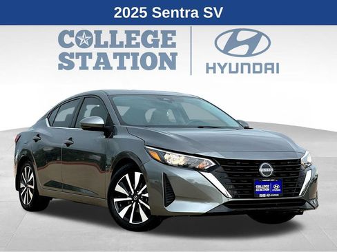 Used 2025 Nissan Sentra SV w/ SV Premium Package FWD image 1