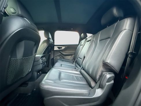 Used 2019 Audi Q7 2.0T Premium Plus w/ Premium Plus Package image 27