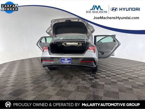 Certified 2025 Hyundai Elantra Blue image 18