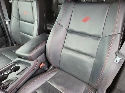 Used 2025 Dodge Durango GT AWD/4WD image 11