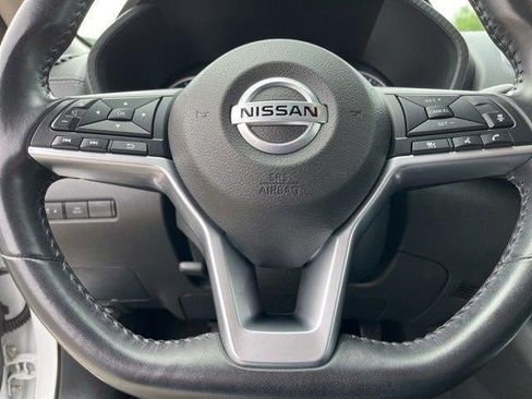 Used 2021 Nissan Sentra SV FWD image 12