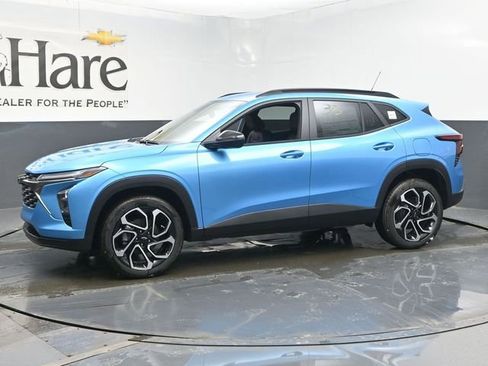 New 2026 Chevrolet Trax RS w/ Driver Confidence Package image 10