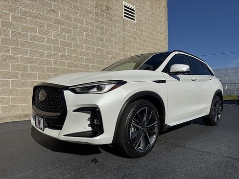 Used 2024 INFINITI QX50 Sport AWD/4WD image 6