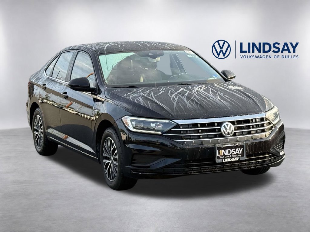 Used 2019 Volkswagen Jetta SEL w/ Cold Weather Package FWD image 1