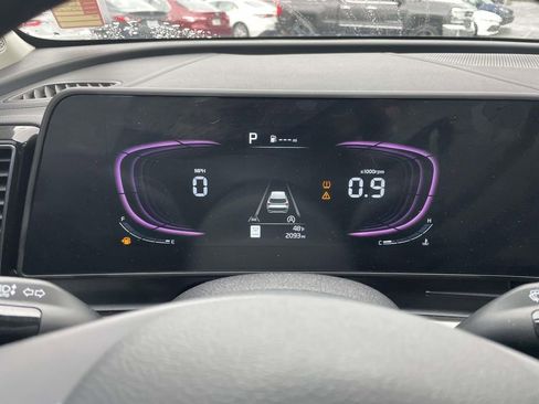 Used 2025 Kia Sportage EX w/ Premium Package image 37