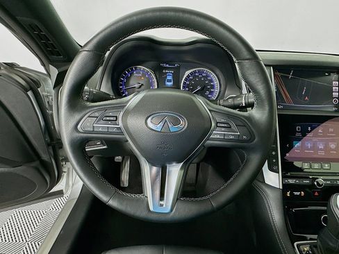 Used 2017 INFINITI Q60 w/ Premium Plus Package 3.0T image 11