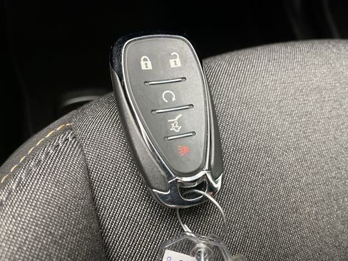 Used 2019 Chevrolet Equinox LT image 25