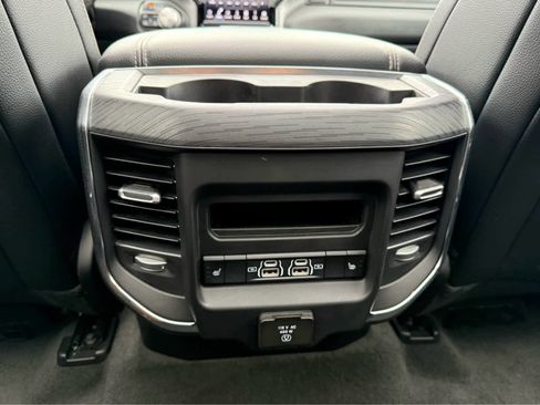 Used 2024 RAM 1500 Laramie AWD/4WD image 26
