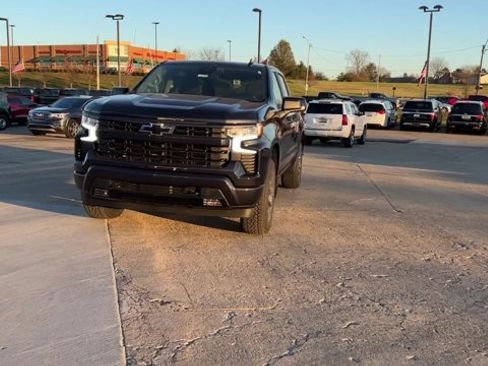 Used 2023 Chevrolet Silverado 1500 RST w/ Protection Package image 4