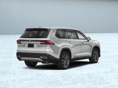 New 2026 Toyota Grand Highlander MAX Platinum image 2