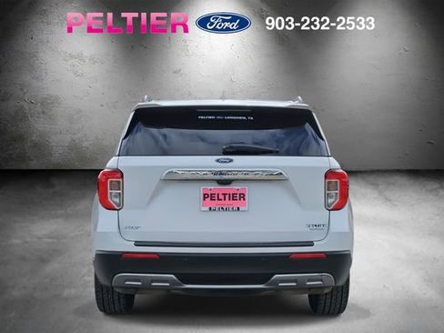 Used 2020 Ford Explorer XLT w/ Equipment Group 202A image 7