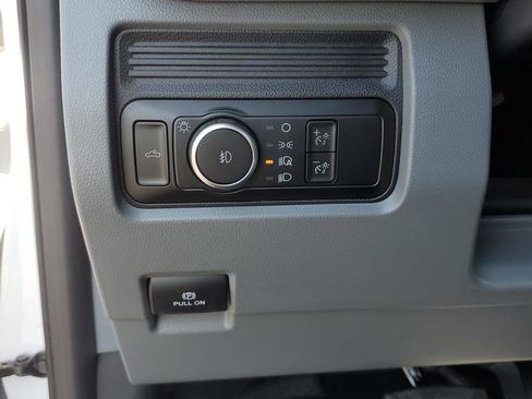New 2026 Ford F350 XL w/ XL Chrome Package image 30