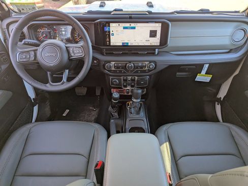 New 2026 Jeep Gladiator Mojave AWD/4WD image 4