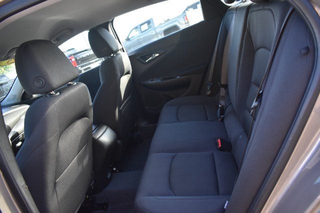 Certified 2025 Chevrolet Malibu LS FWD image 17