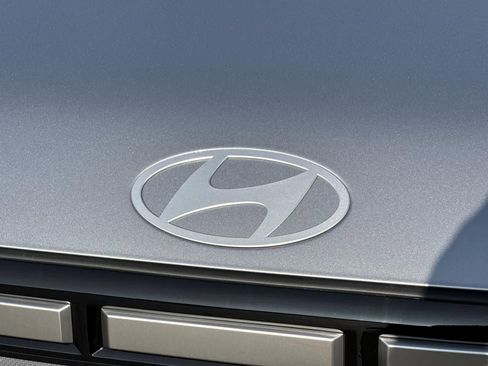 New 2026 Hyundai Santa Fe SE image 10