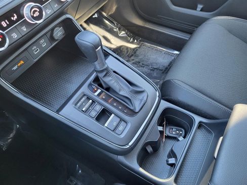 Certified 2024 Honda CR-V EX image 18