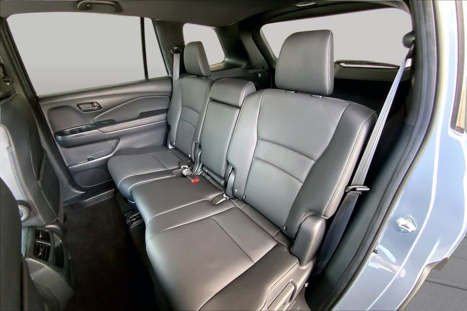 Used 2023 Honda Passport EX-L image 21