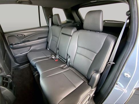 Used 2023 Honda Passport EX-L image 21