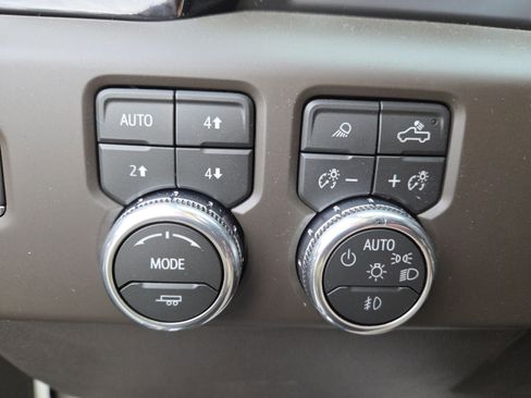 New 2026 GMC Sierra 1500 Denali w/ Denali Reserve Package image 8