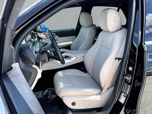 Certified 2025 Mercedes-Benz GLE 450e 4MATIC image 27