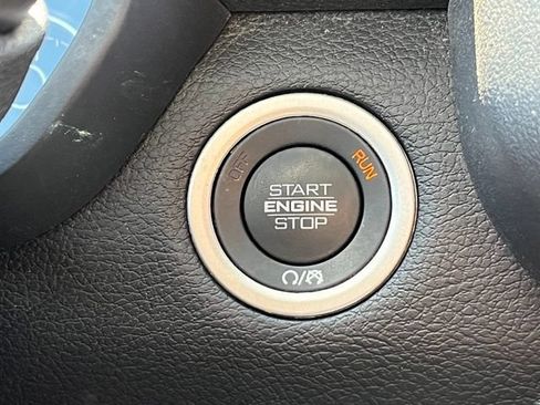 Certified 2025 RAM 2500 Big Horn AWD/4WD image 23