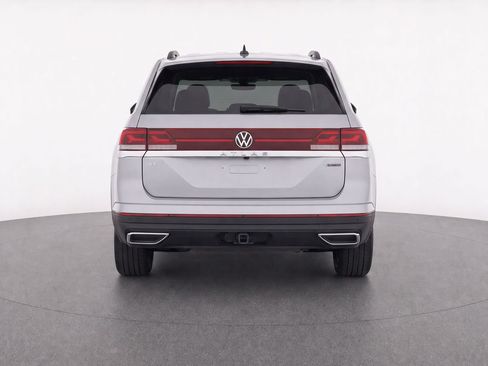 Used 2025 Volkswagen Atlas SE AWD/4WD image 7
