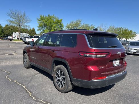 Used 2024 Jeep Grand Cherokee L Limited w/ Trailer Tow Package AWD/4WD image 19